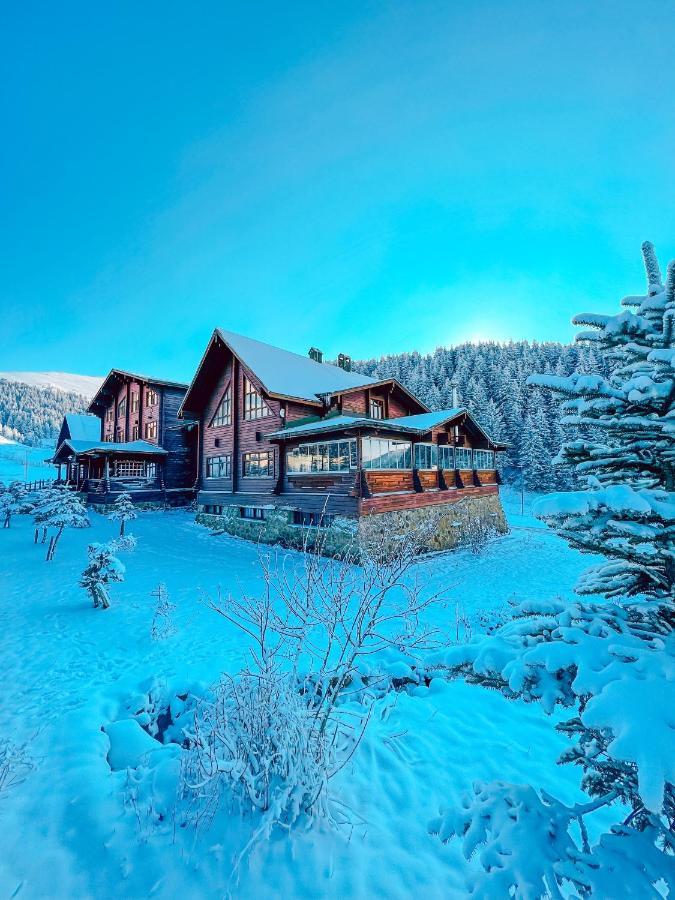 Kuembet Dag Evi Villa ภายนอก รูปภาพ