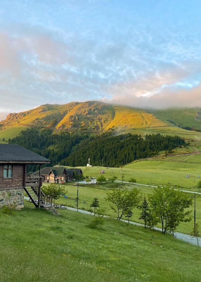 Kuembet Dag Evi Villa ภายนอก รูปภาพ
