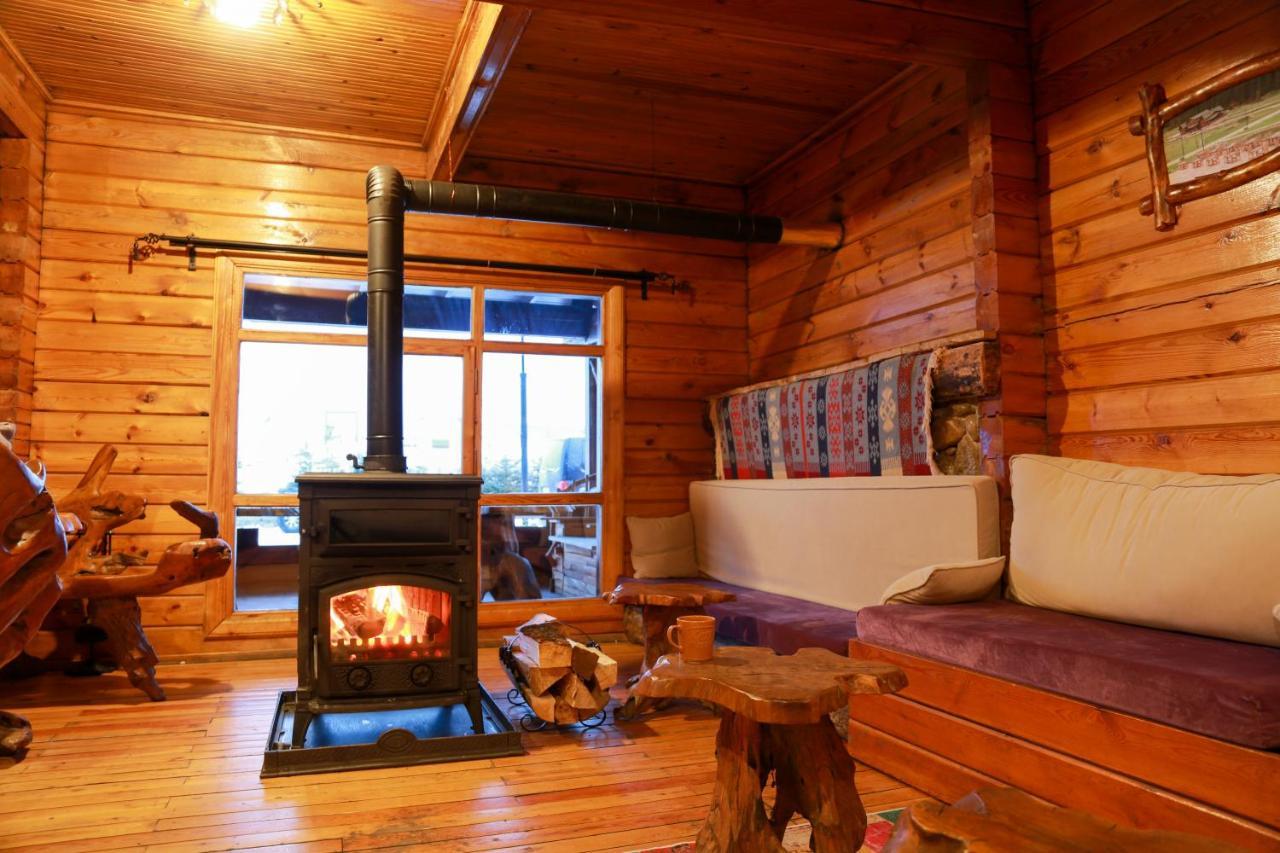 Kuembet Dag Evi Villa ภายนอก รูปภาพ