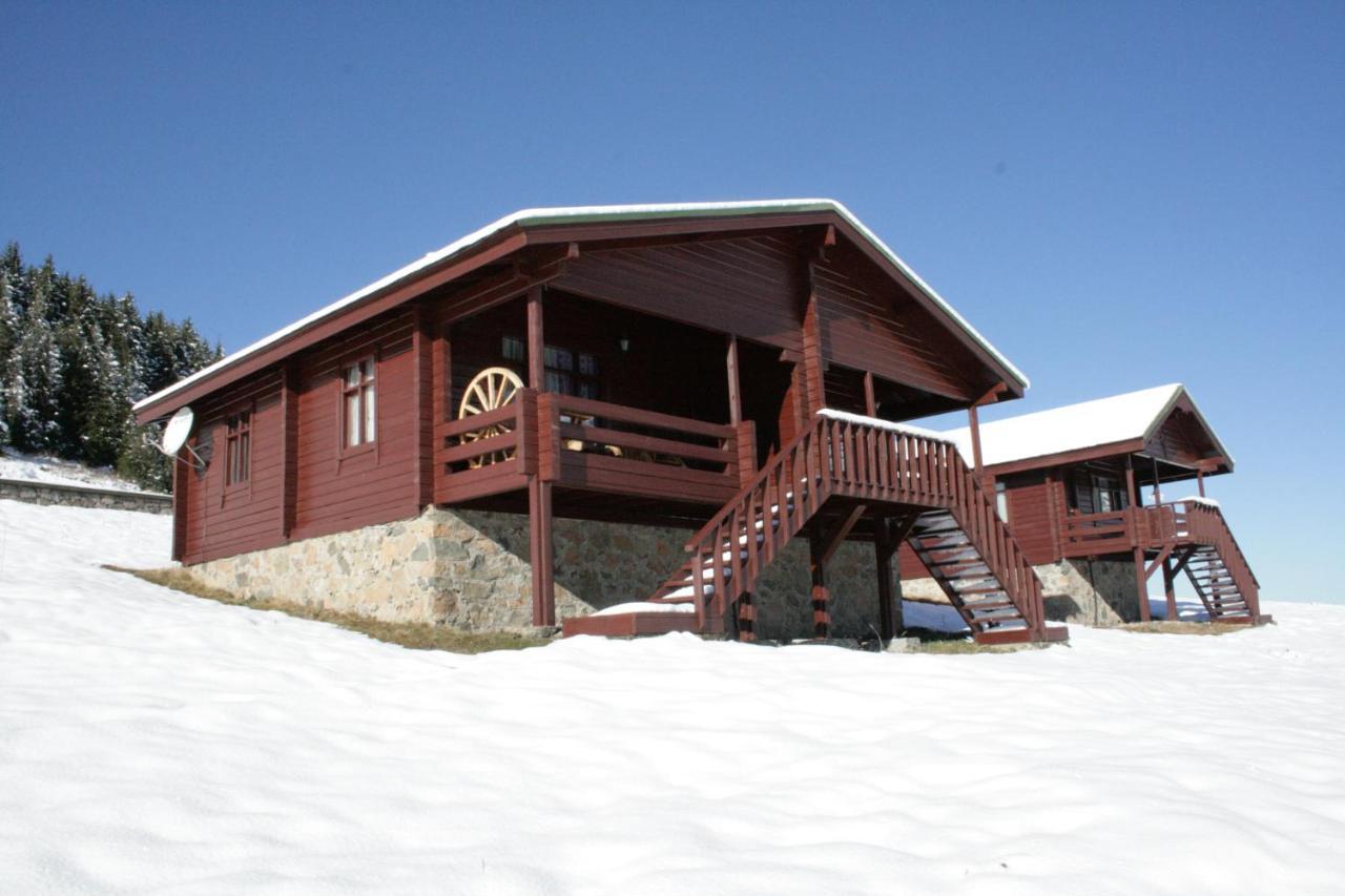 Kuembet Dag Evi Villa ภายนอก รูปภาพ